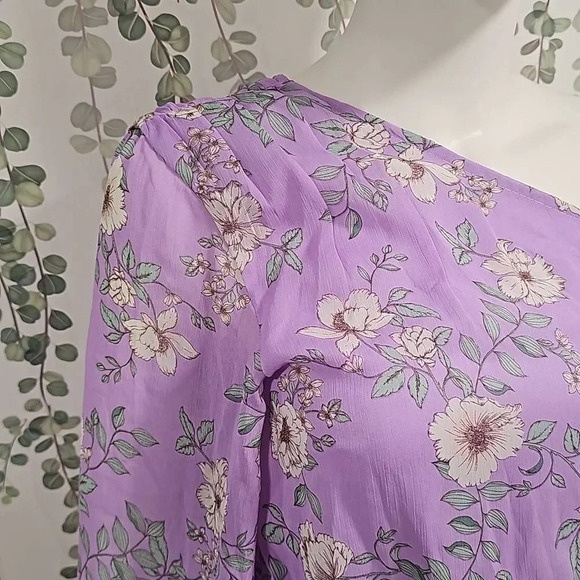 NWOT VICI FLORAL PRINT ONE SHOULDER PEPLUM TOP IN PURPLE MULTI Sz L - Picture 4 of 13